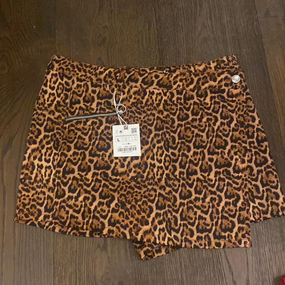 Zara Cheetah Print Skort
